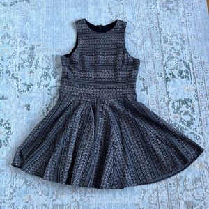 Tibi Black White Geometric Tapestry Pattern Skater Dress Flattering Zip Sz Large